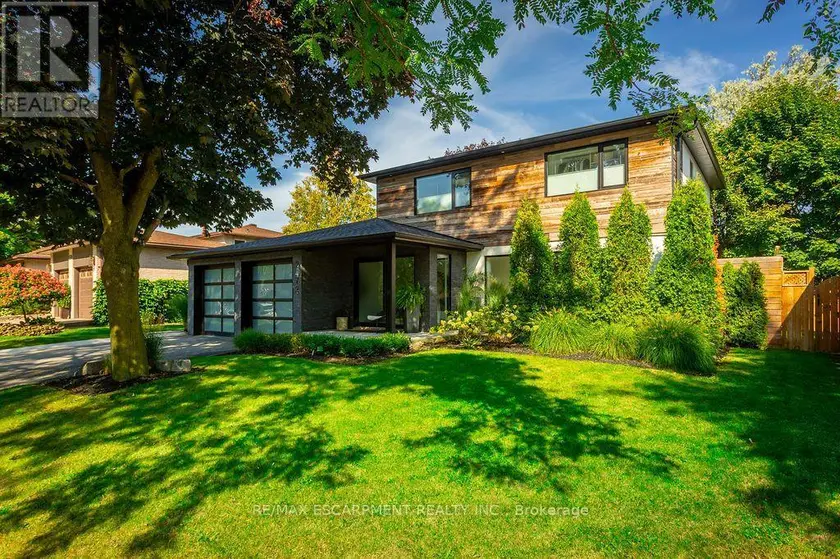 Detached at 2473 WOBURN CRESCENT, Oakville