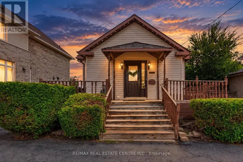 Detached at 1423 SIXTH LINE, Oakville