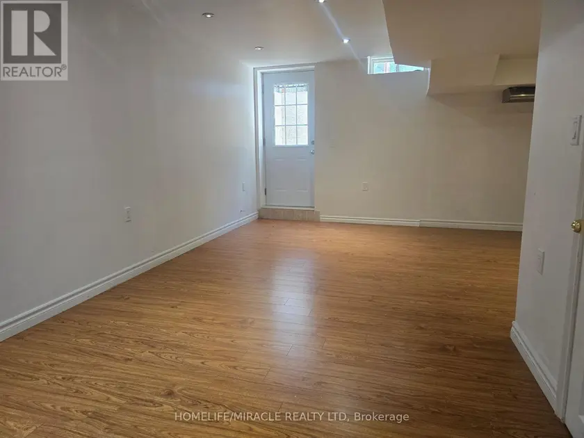 Detached at BSMT - 7218 LULWORTH COURT, Mississauga