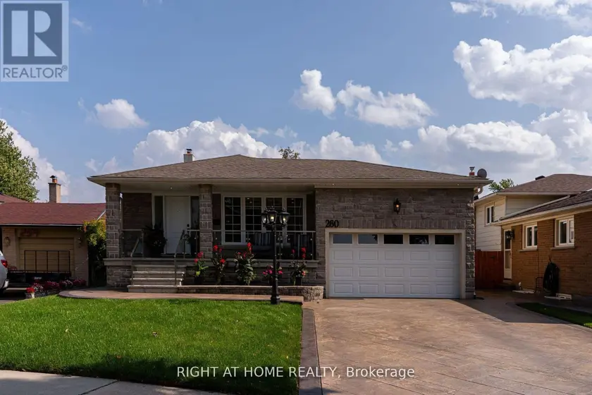 Detached at 260 LOUIS DRIVE, Mississauga