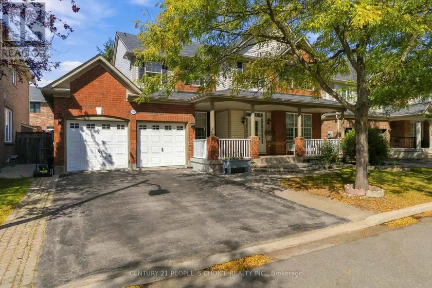 Detached at 1580 EARL CRESCENT, Milton