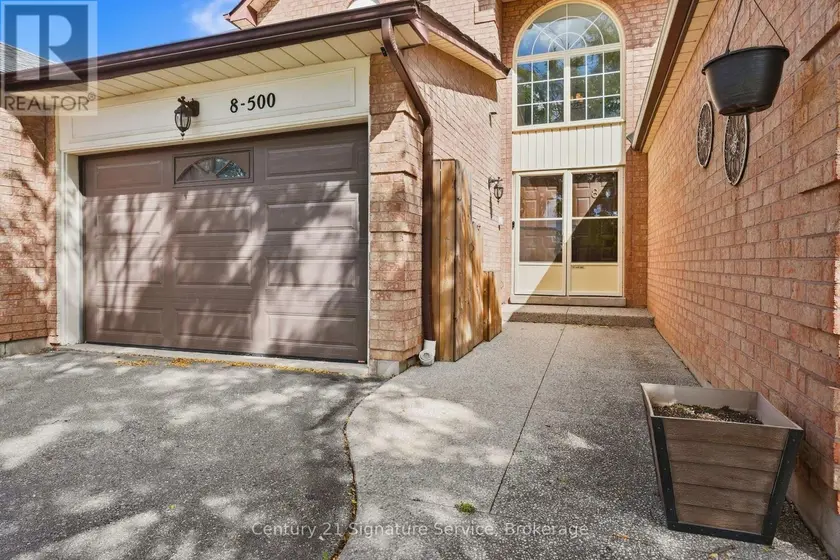 Townhouse at 8 - 500 SILVERTHORNE CRESCENT, Mississauga