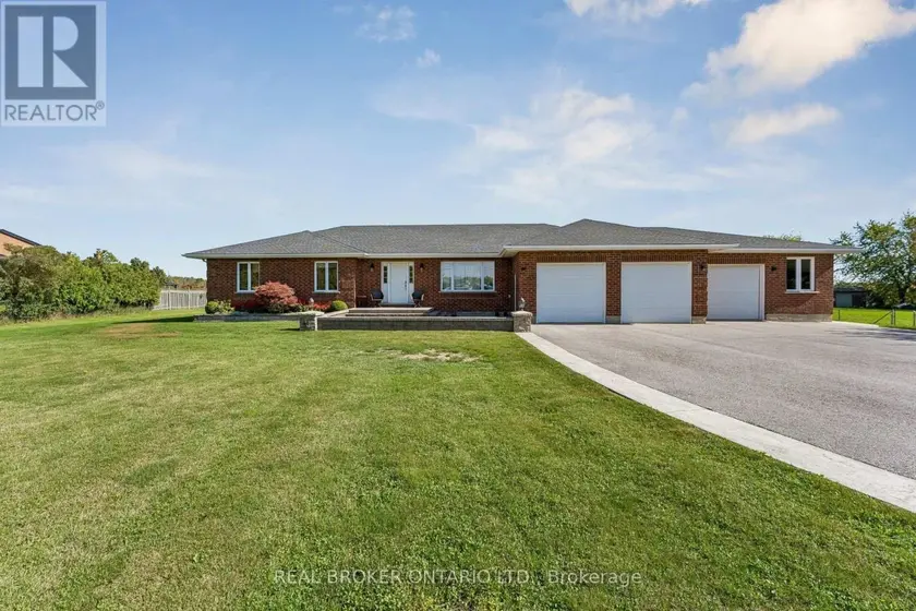Detached at 15191 AIRPORT ROAD, Caledon