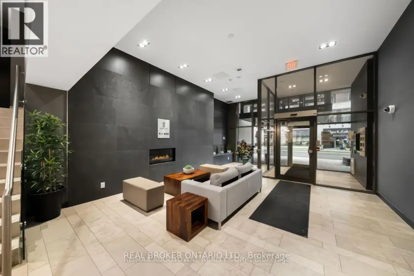 Apartment at 403 - 1940 IRONSTONE DRIVE, Burlington
