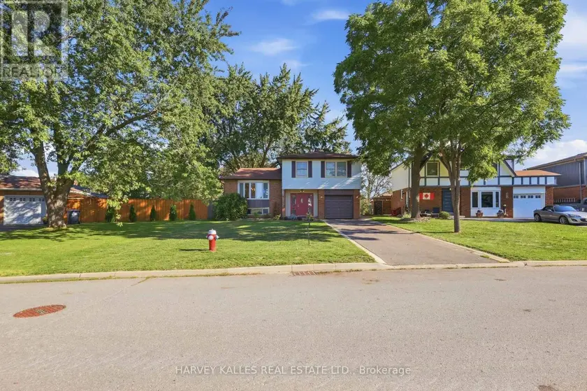 Detached at 310 NEWLOVE DRIVE, Caledon