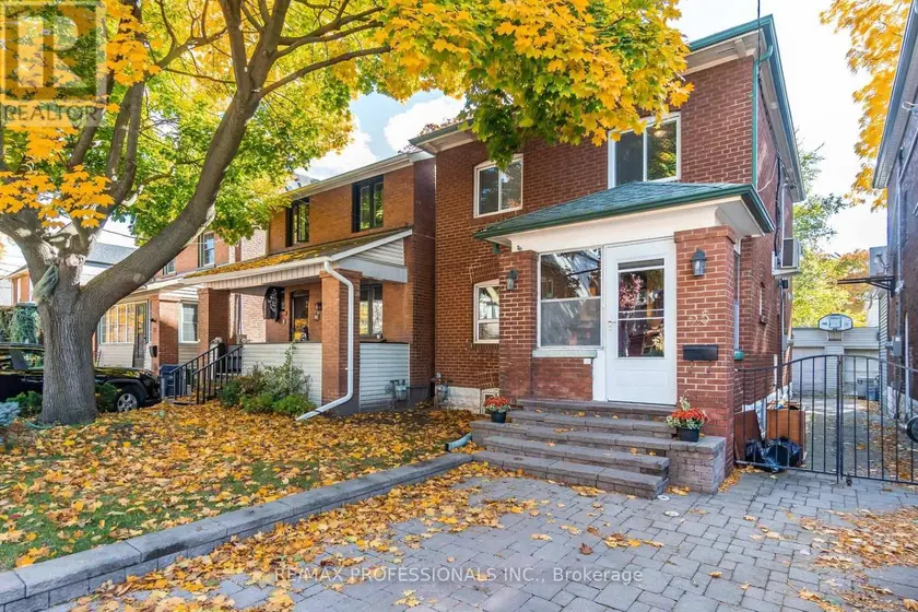 Detached at 25 METHUEN AVENUE, Toronto