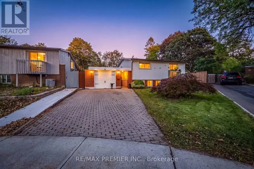 Detached at 9 ADELINE COURT, Toronto