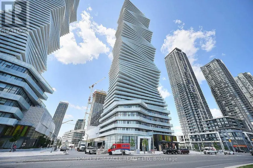 Apartment at 209 - 3900 CONFEDERATION PARKWAY, Mississauga