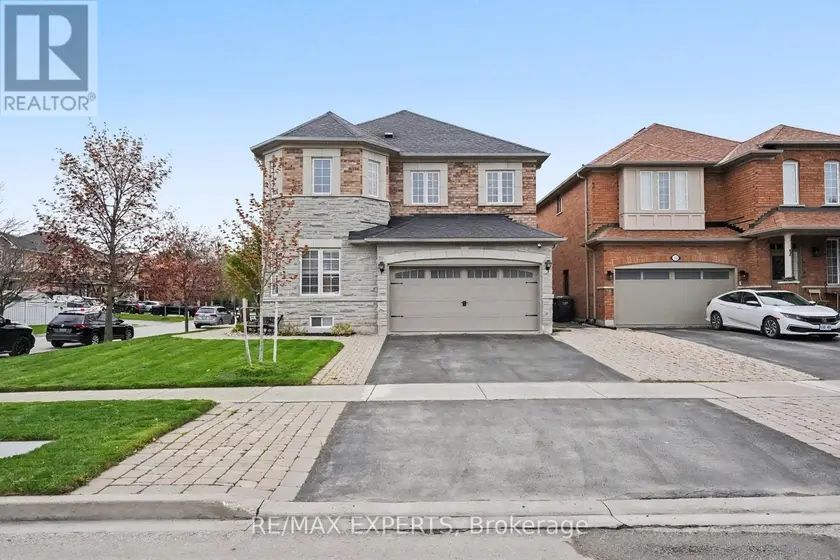 Detached at 2 IRONHORSE CRESCENT, Caledon