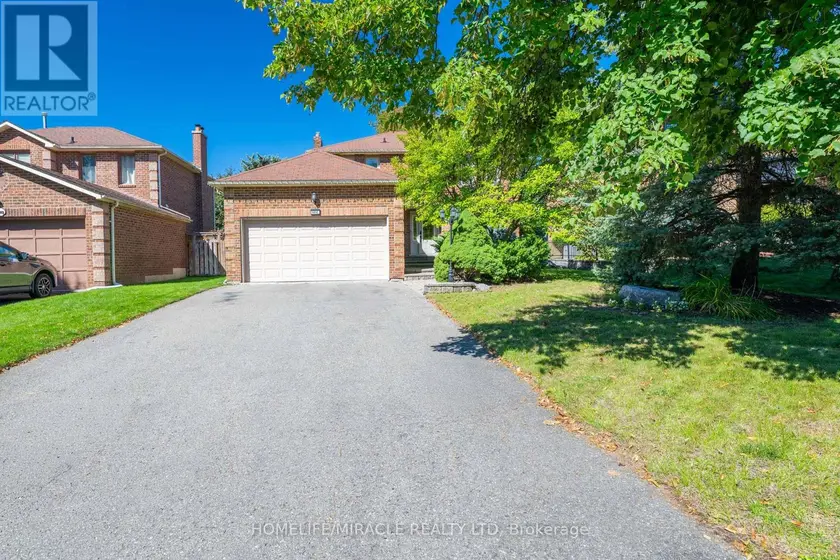 Detached at 9 IRIS CRESCENT, Brampton