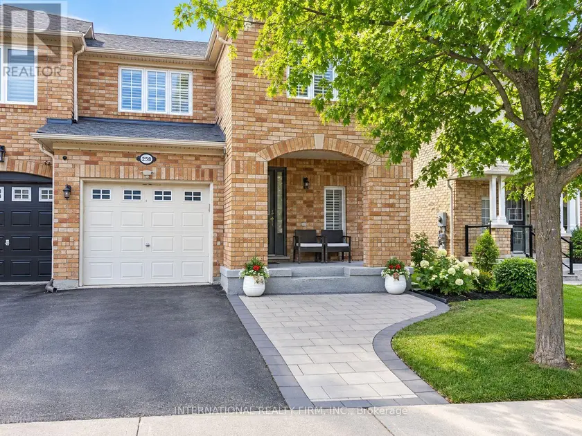 Townhouse at 2588 VALLEYRIDGE DRIVE, Oakville