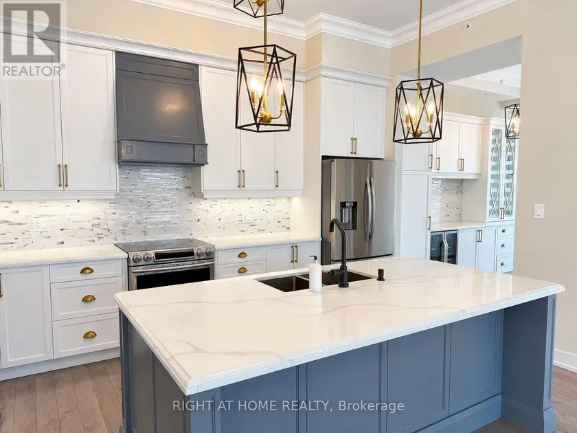 Apartment at 519 - 150 OAK PARK BOULEVARD, Oakville