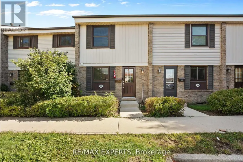 Townhouse at 35 - 2779 GANANOQUE DRIVE, Mississauga