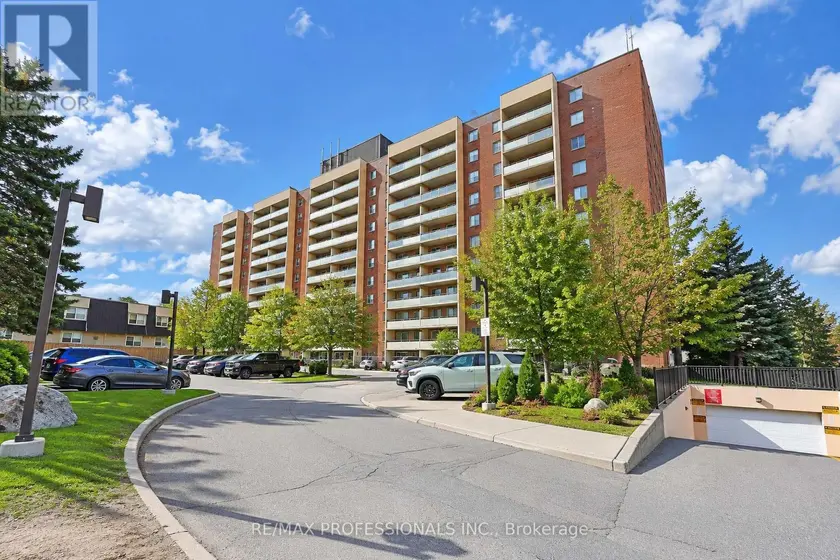 Apartment at 701 - 31 FOUR WINDS DRIVE, Toronto