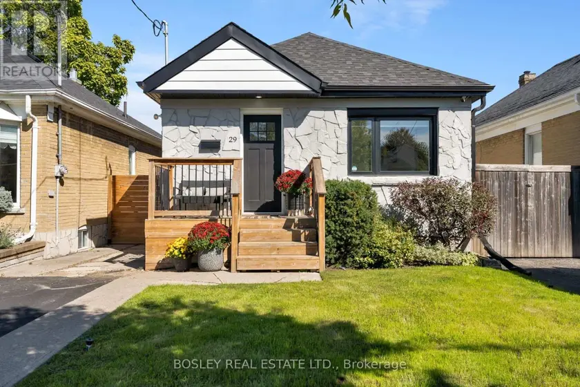 Detached at 29 BLAKLEY AVENUE, Toronto