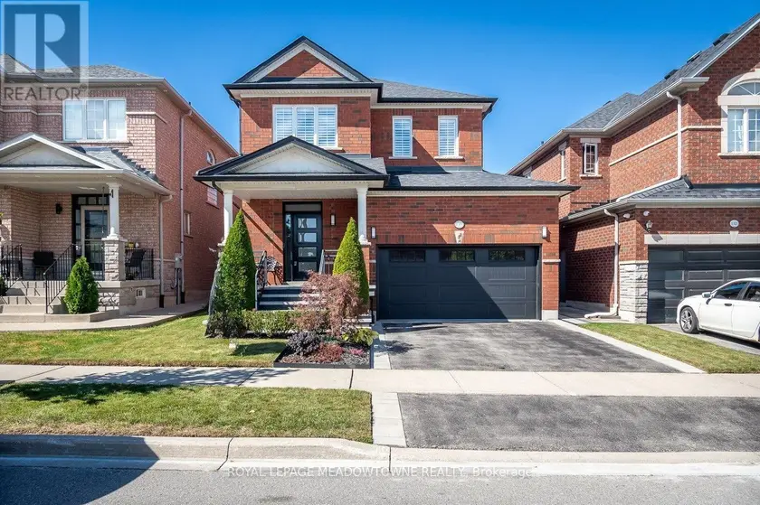 Detached at 1319 WELLER CROSS, Milton