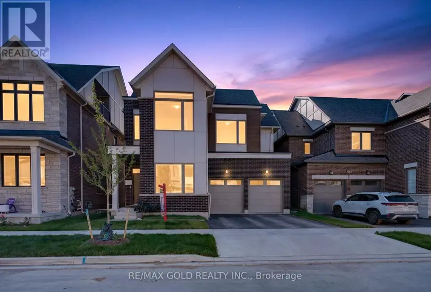 Detached at 3288 MARINER PASS, Oakville