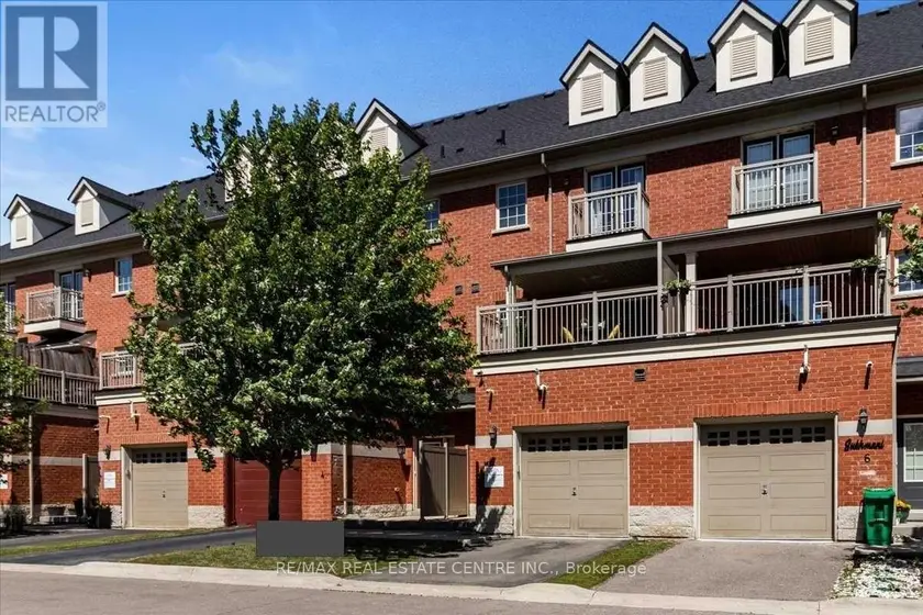 Townhouse at 5 - 2530 COUNTRYSIDE DRIVE, Brampton