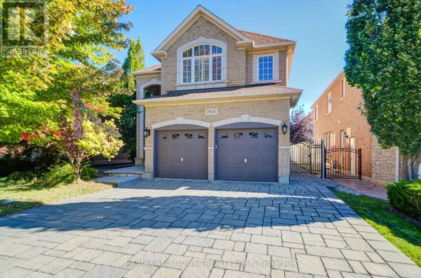 Detached at 2435 HERTFORDSHIRE WAY, Oakville