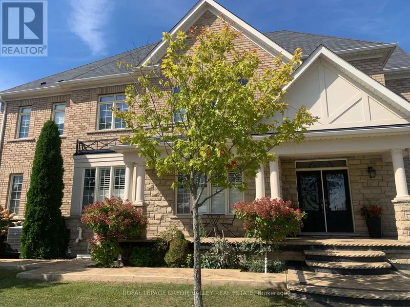Detached at 4 BONNIE BRAES DRIVE, Brampton