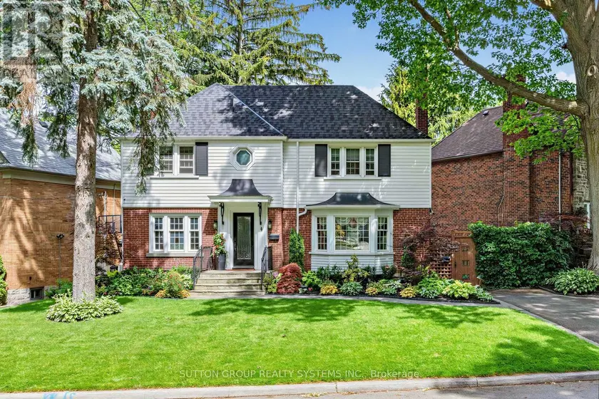 Detached at 4 BRULE CRESCENT, Toronto