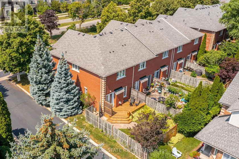 Townhouse at 173 MARGARET DRIVE, Oakville