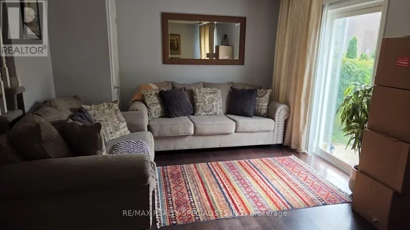Semi-Detached/Link at 710 THOMPSON ROAD, Milton