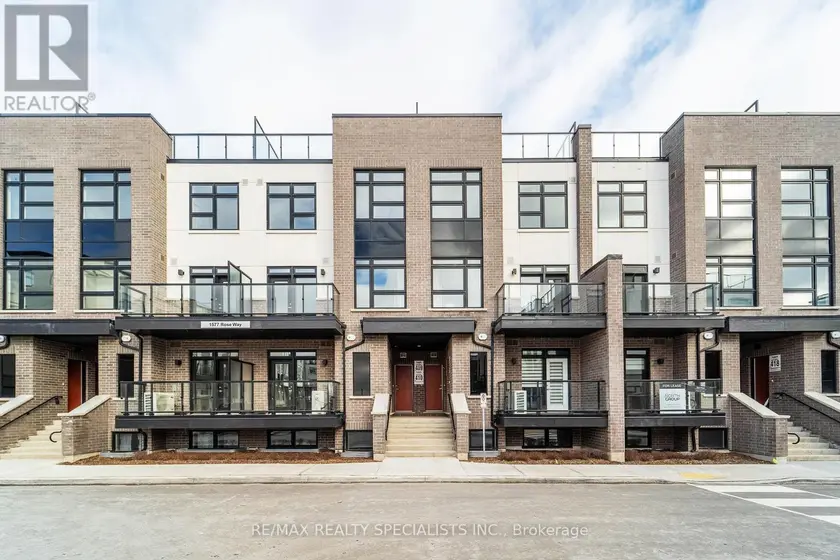 Townhouse at 110 - 1577 ROSE WAY, Milton