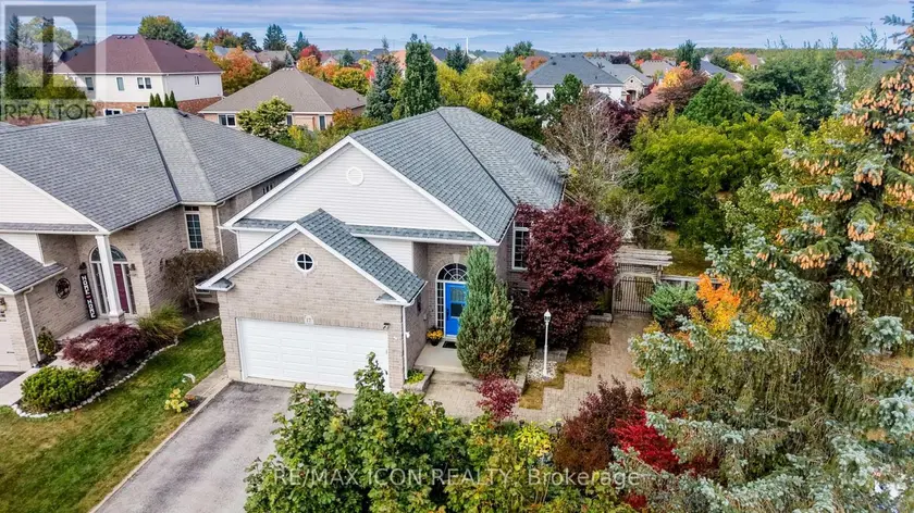 Detached at 17 KINGSLEY ROAD, Halton Hills