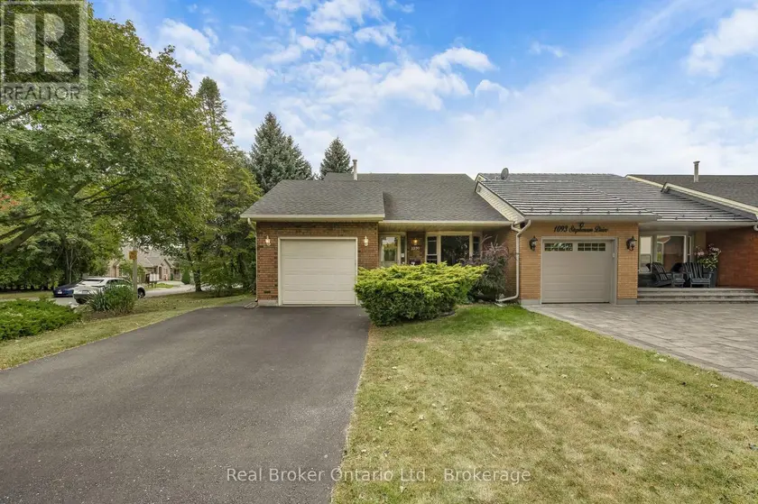 Townhouse at 1091 STEPHENSON DRIVE, Burlington