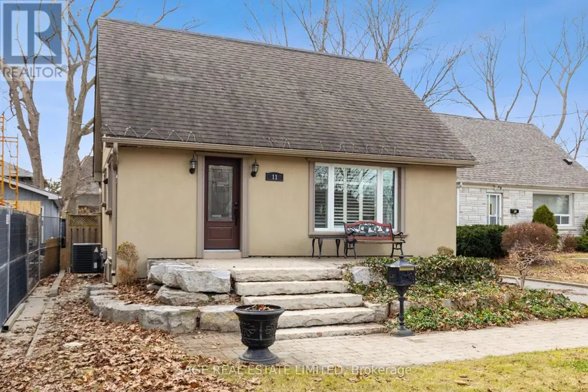 Detached at 11 CHELSEA DRIVE, Toronto