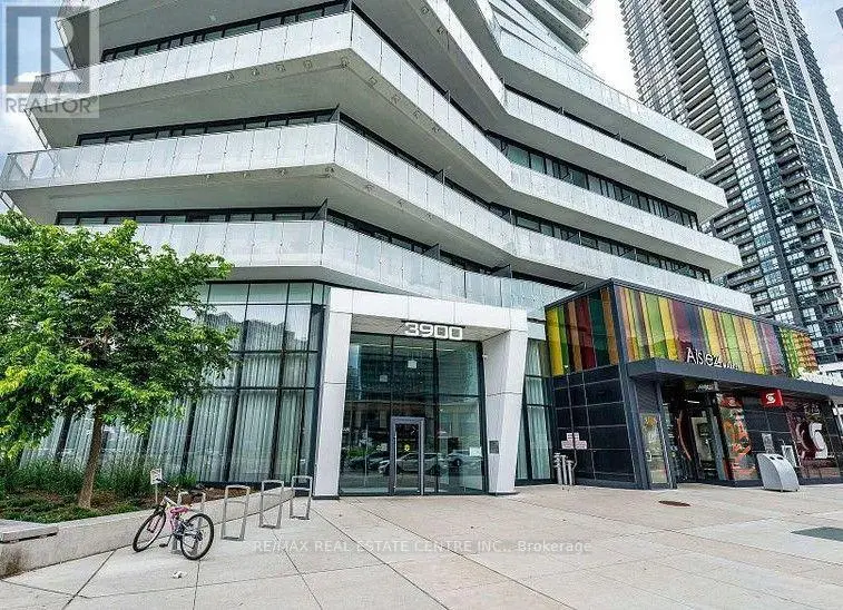 Apartment at 605 - 3900 CONFEDERATION PARKWAY, Mississauga