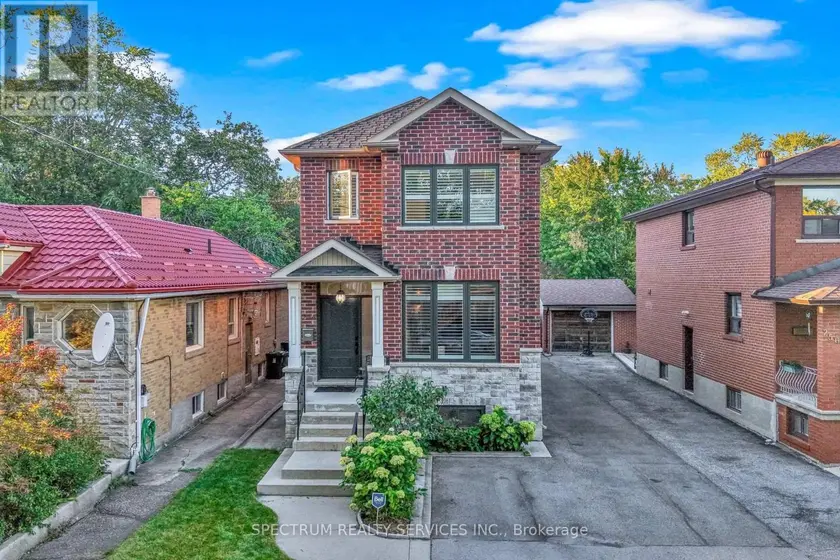 Detached at 254 JOHN STREET, Toronto