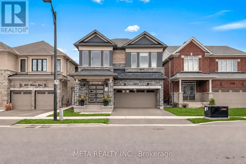 Detached at 1602 SEVERN DRIVE, Milton