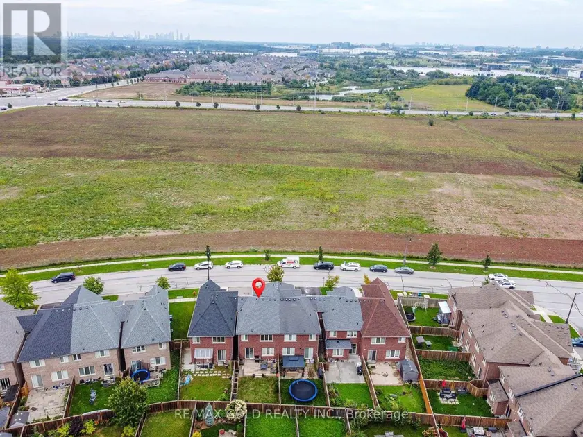 Townhouse at 131 OLIVIA MARIE ROAD, Brampton