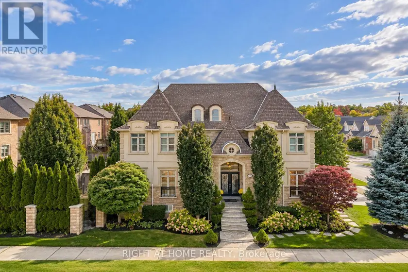 Detached at 2122 LAW HILL GATE, Oakville