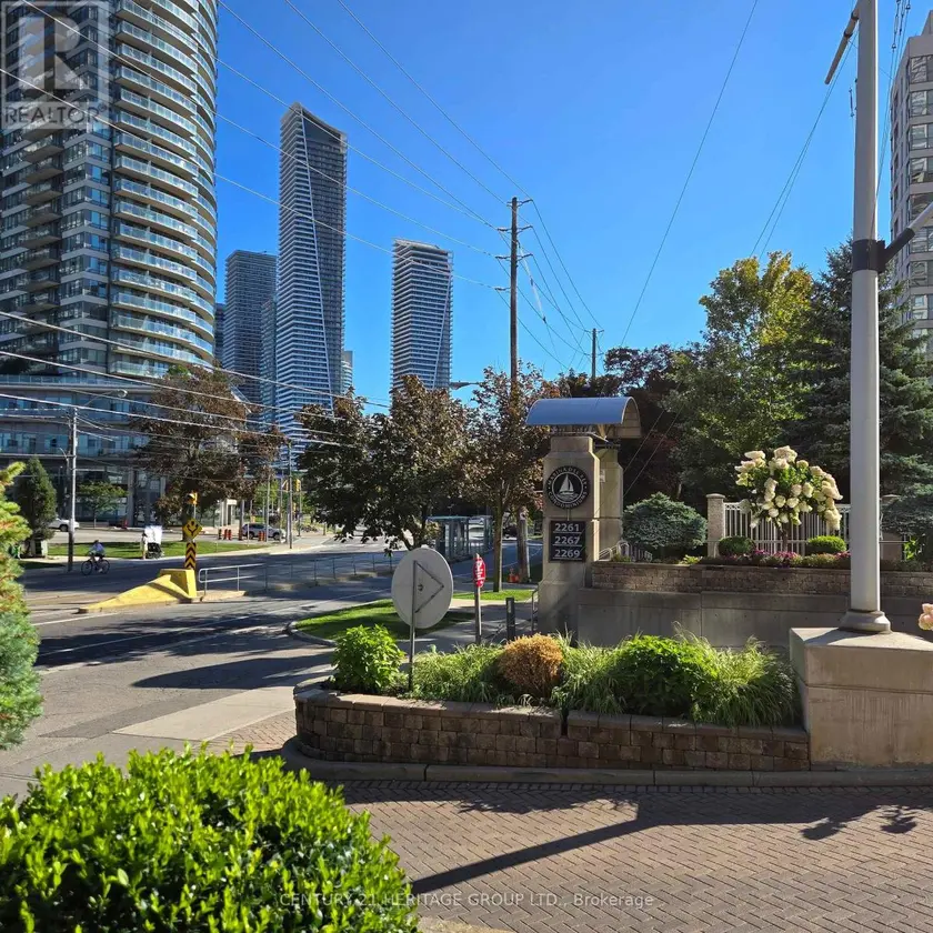Apartment at 610 - 2267 LAKESHORE BOULEVARD W, Toronto