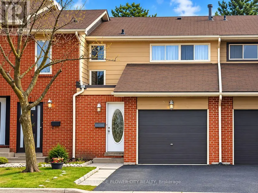 Townhouse at 5 - 5 FOSTER CRESCENT, Brampton