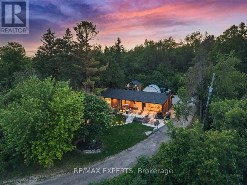 Detached at 525 KING STREET E, Caledon