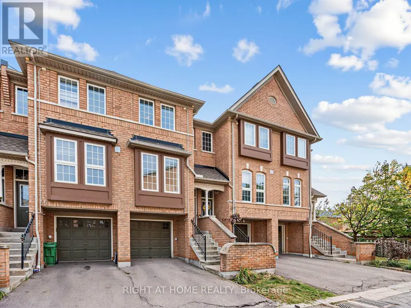 Townhouse at 46 - 50 STRATHAVEN DRIVE, Mississauga