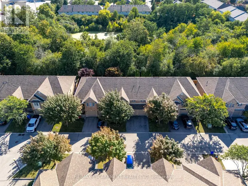Townhouse at 20 - 1276 SILVAN FOREST DRIVE, Burlington