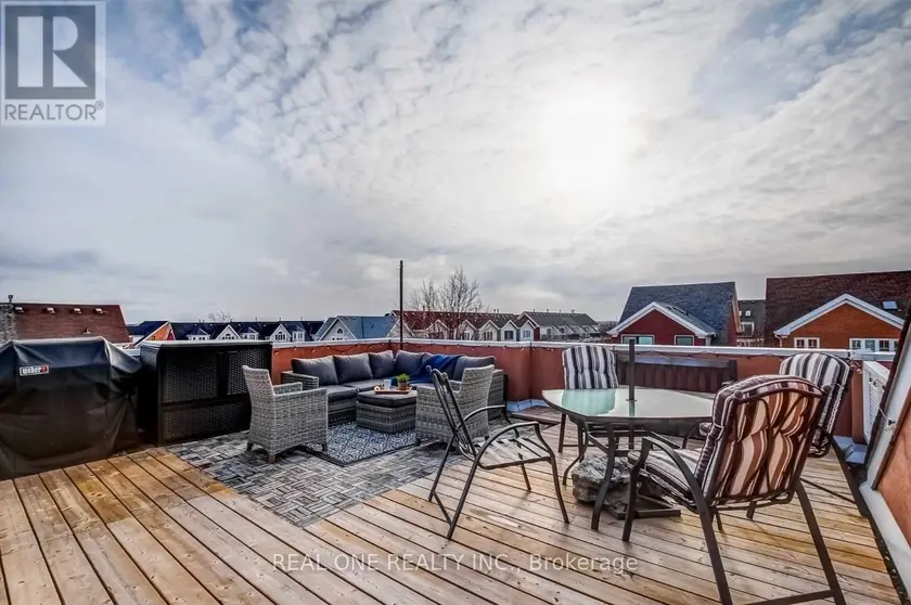 Townhouse at D - 2400 MUNN'S AVENUE, Oakville