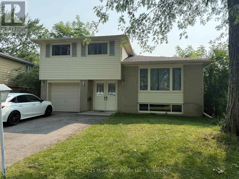 Detached at UPPER - 35 MELVILLE CRESCENT, Brampton