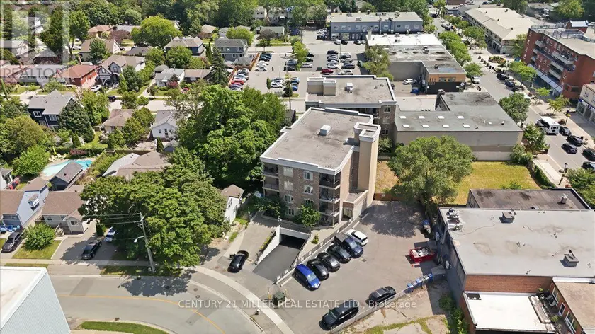 Apartment at 102 - 70 STEWART STREET, Oakville