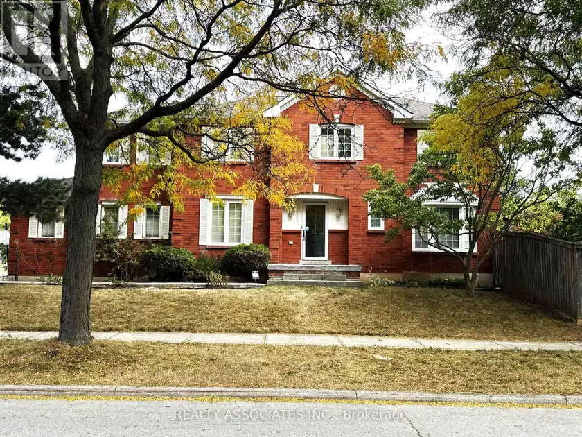 Detached at 5577 HADDON HALL ROAD, Mississauga