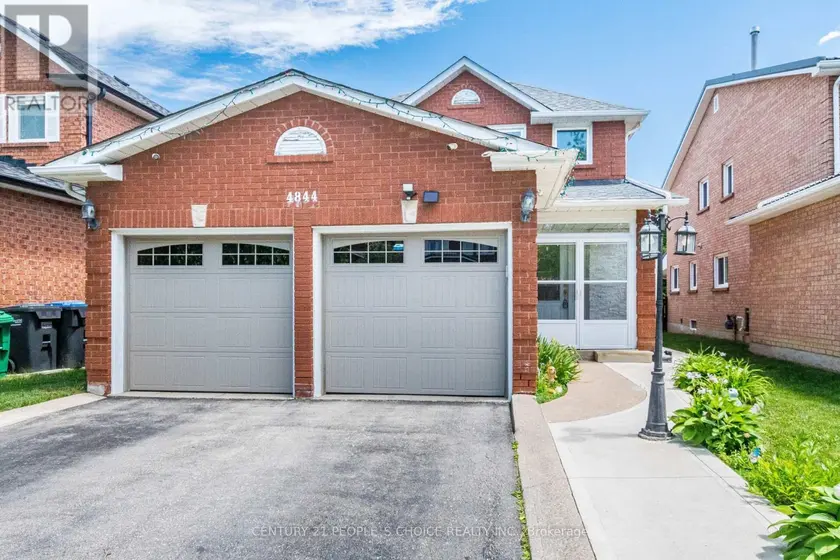 Detached at 4844 OWL CIRCLE, Mississauga