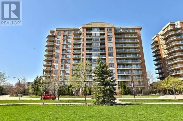 Apartment at 901 - 1140 PARKWEST PLACE, Mississauga