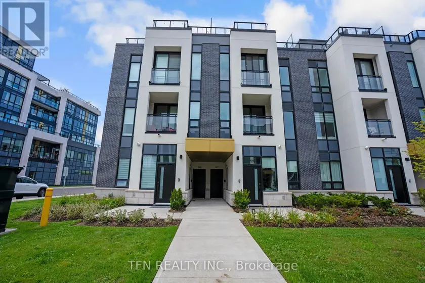 Townhouse at 127 - 3020 TRAILSIDE DRIVE, Oakville