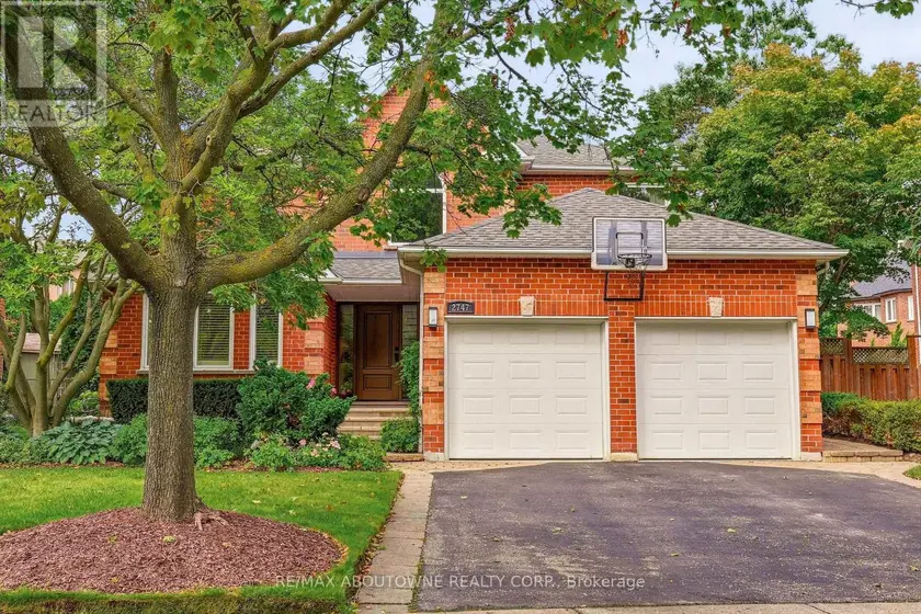 Detached at 2747 TEAK CRESCENT, Oakville