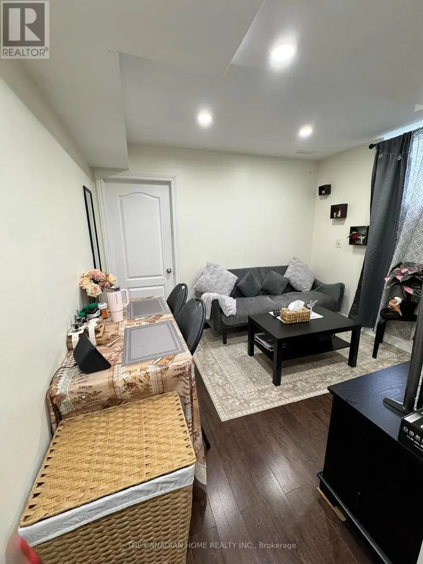 Semi-Detached/Link at 120 VICEROY CRESCENT, Brampton